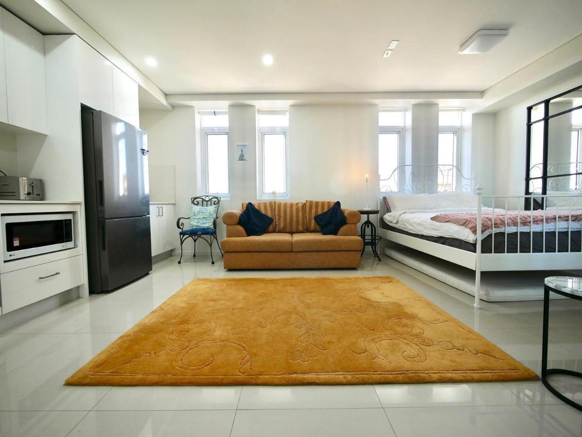 City Beach Studio Apartamento Newcastle Exterior foto